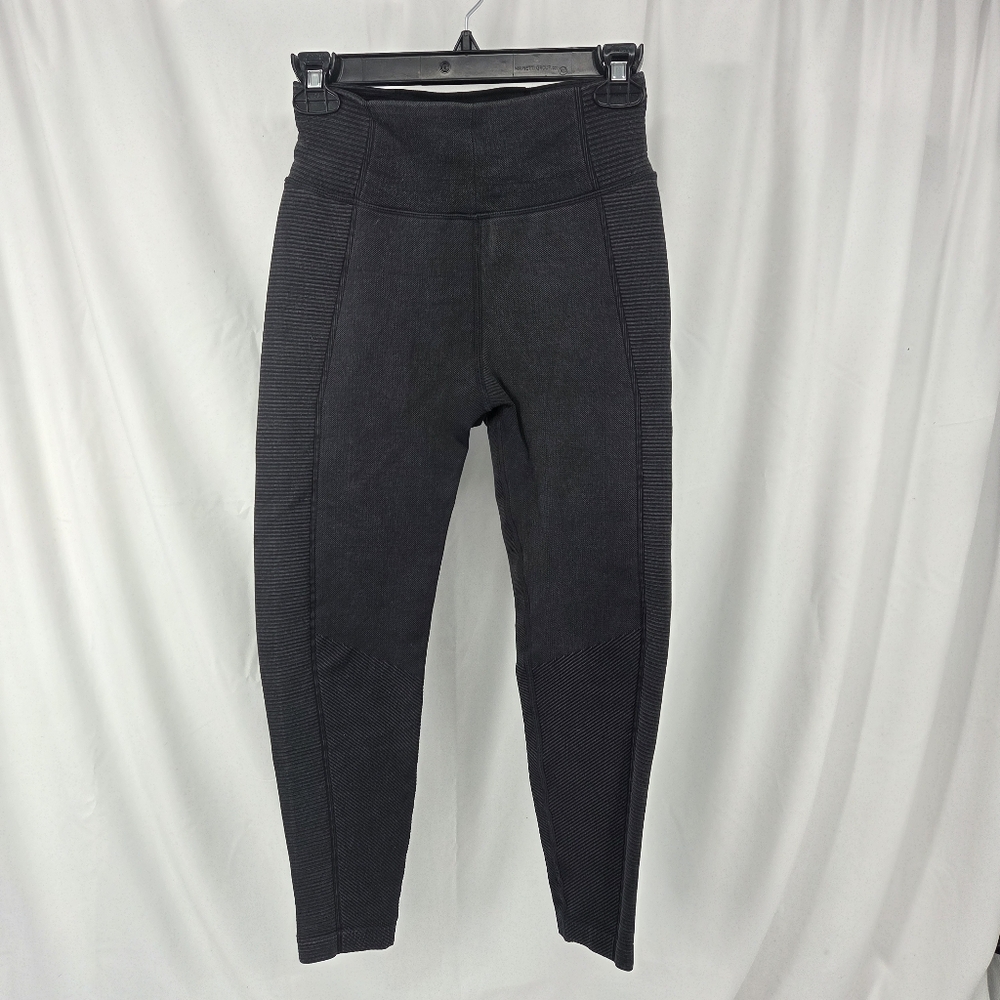AERIE Off-Line Cropped Leggings Textured Black Medium